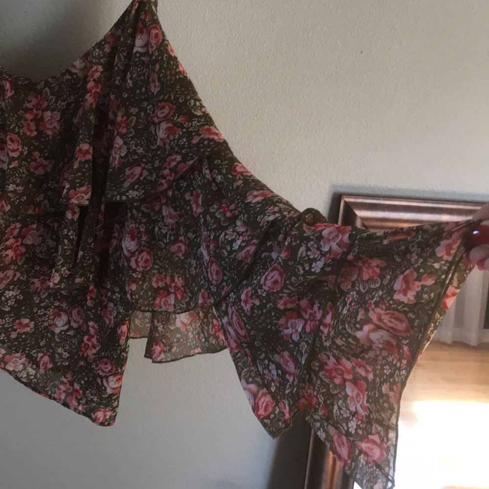 Blouse - Picture 2 of 6